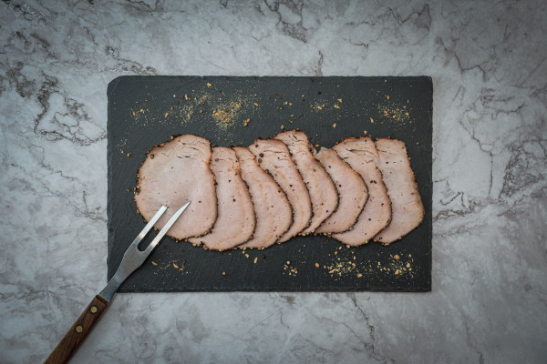 Kasseleraufschnitt mit Pfeffer